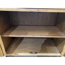 Load image into Gallery viewer, Nigel Vbr Buffet Additional View 1
